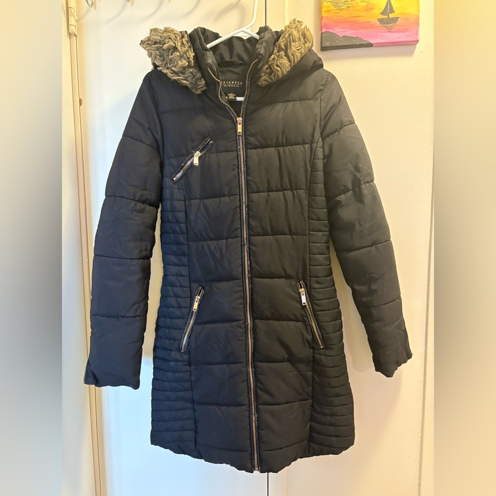 Revamped Black Puffer Jacket with Faux Fur Hood